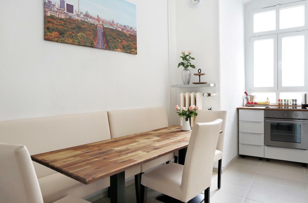 Droy By Rockchair Apartments L Superhost Status L 2 Bedroom Boxspringbeds Next To Center "Kurfuerstendamm" - Cozy Family & Business Flair Welcomes You! 柏林 外观 照片
